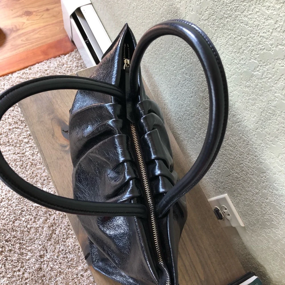 SLOWLINE Pleated Patent Leather Black Shoulder Bag - Picture 3 of 8